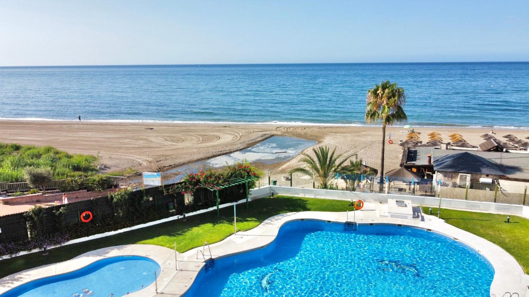 Banana Front Line Iii - Eaw Homes Marbella