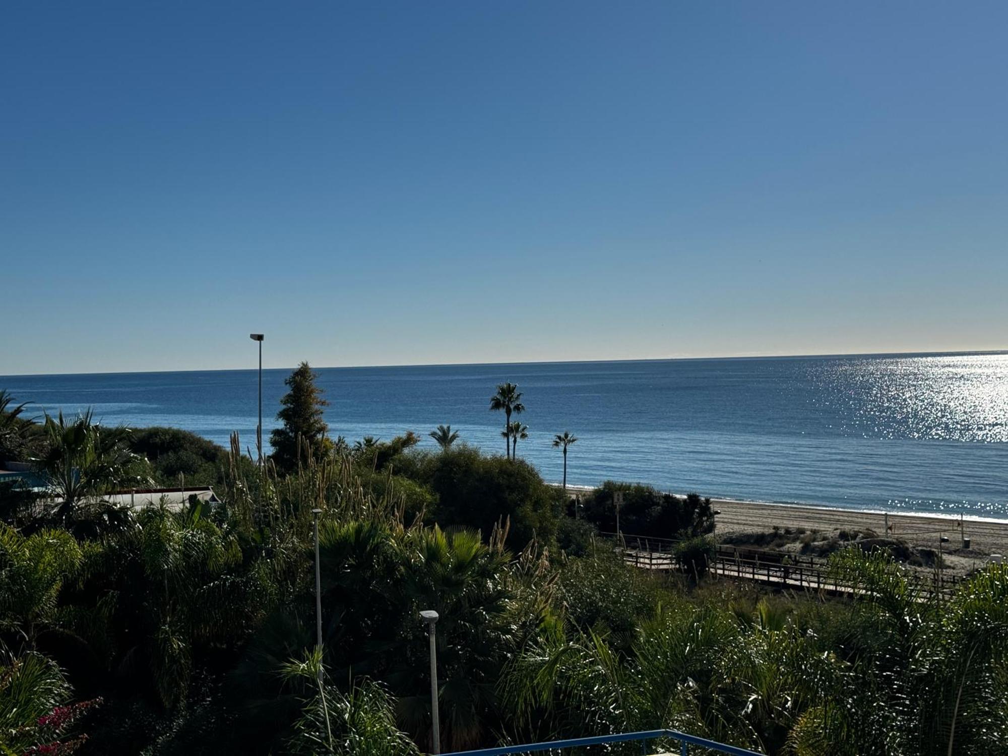 Banana Front Line Iii - Eaw Homes Apartamento *